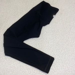 Lululemon mapped out tight. Black size 8